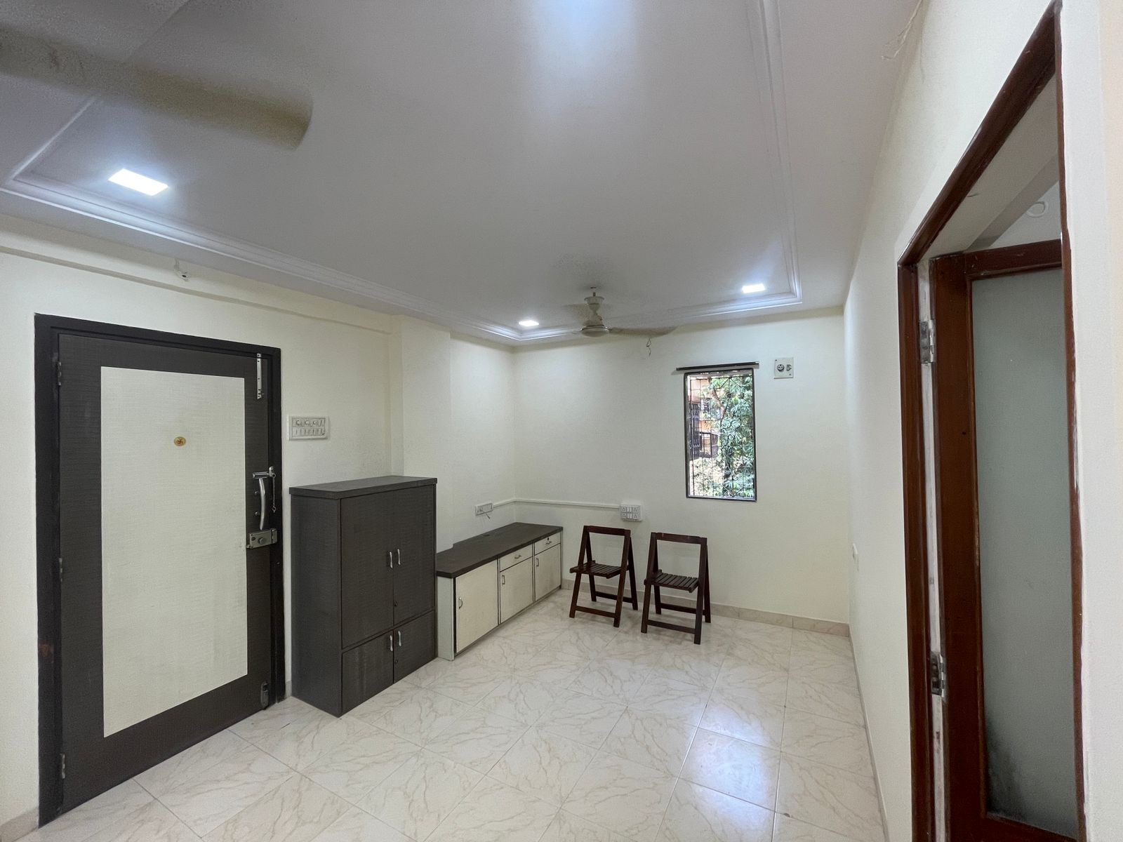 mukeshestateagency Best Real Estate Agent in Andheri East: Mukesh Estate Agency A Dream Home Awaits: 1 BHK Flat for Sale in Andheri East