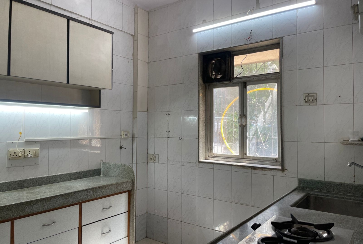 mukeshestateagency Best Real Estate Agent in Andheri East: Mukesh Estate Agency A Dream Home Awaits: 1 BHK Flat for Sale in Andheri East
