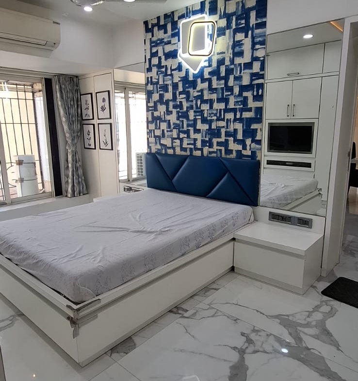 🏡 OUTRIGHT SALE | PREMIUM 3 BHK RESIDENCE – ANDHERI EAST, MUMBAI 🏡 📍 Prime Residential Address | Well-Connected Location Step into a spacious, well-planned 3 BHK apartment located in one of Andheri East’s most desirable residential pockets. Designed for comfortable family living and long-term value appreciation, this home offers excellent layout, ventilation, and privacy. ✨ Property Details & Highlights: ✔️ Configuration: 3 BHK Premium Apartment ✔️ Carpet Area: 1150 sq.ft. – Spacious & efficiently planned ✔️ East–West Entry: Abundant natural light and excellent cross ventilation throughout the day ✔️ Higher Floor: Peaceful environment with open views ✔️ Car Parking: 1 dedicated reserved parking ✔️ Residential Building: Ideal for families and end-users 💰 Expected Price: ₹ 4.75 Crore 🔑 Why This Property? • Premium locality with strong appreciation potential • Ideal for end-use or long-term investment • Excellent connectivity to business hubs, airport, metro & highways • Surrounded by reputed schools, hospitals, shopping & daily conveniences 📞 For Price Negotiation, Floor Plan & Site Visit: Mukesh Estate Agency 📲 99204 66897 | 98707 47174 📌 Serious buyers only. Limited premium inventory available. #3BHKForSale #AndheriEast #MumbaiRealEstate #PremiumHomes #LuxuryLiving #HigherFloor #SmartInvestment #MukeshEstateAgency