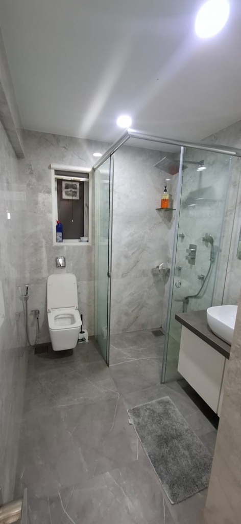 🏡 OUTRIGHT SALE | PREMIUM 3 BHK RESIDENCE – ANDHERI EAST, MUMBAI 🏡 📍 Prime Residential Address | Well-Connected Location Step into a spacious, well-planned 3 BHK apartment located in one of Andheri East’s most desirable residential pockets. Designed for comfortable family living and long-term value appreciation, this home offers excellent layout, ventilation, and privacy. ✨ Property Details & Highlights: ✔️ Configuration: 3 BHK Premium Apartment ✔️ Carpet Area: 1150 sq.ft. – Spacious & efficiently planned ✔️ East–West Entry: Abundant natural light and excellent cross ventilation throughout the day ✔️ Higher Floor: Peaceful environment with open views ✔️ Car Parking: 1 dedicated reserved parking ✔️ Residential Building: Ideal for families and end-users 💰 Expected Price: ₹ 4.75 Crore 🔑 Why This Property? • Premium locality with strong appreciation potential • Ideal for end-use or long-term investment • Excellent connectivity to business hubs, airport, metro & highways • Surrounded by reputed schools, hospitals, shopping & daily conveniences 📞 For Price Negotiation, Floor Plan & Site Visit: Mukesh Estate Agency 📲 99204 66897 | 98707 47174 📌 Serious buyers only. Limited premium inventory available. #3BHKForSale #AndheriEast #MumbaiRealEstate #PremiumHomes #LuxuryLiving #HigherFloor #SmartInvestment #MukeshEstateAgency